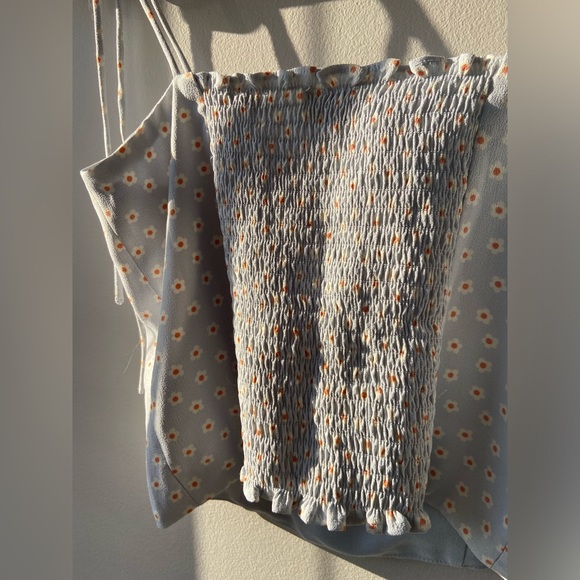 Levi’s floral adjustable tie strap tank - Picture 6 of 9